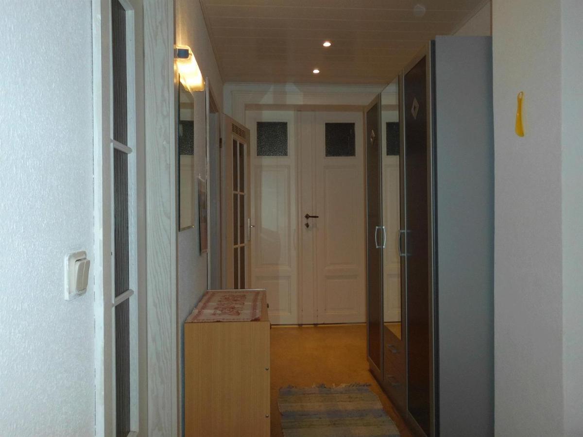Jung Apartment *